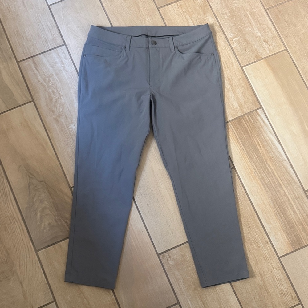 lululemon athletica Men's Gray Chino Pants
